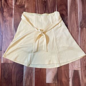 Yellow midi skirt with tie waist #yellow #midiskirt (kids size large)